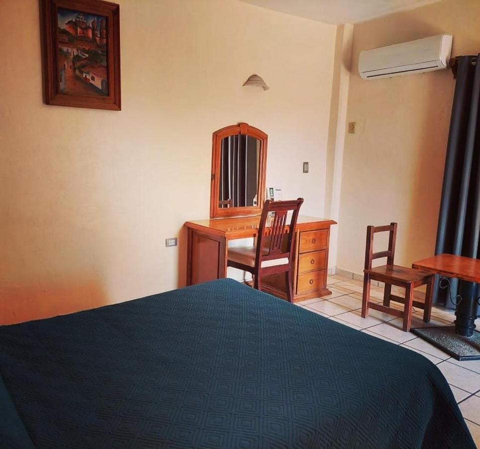 Hotel Las Fuentes Los Mochis Dış mekan fotoğraf