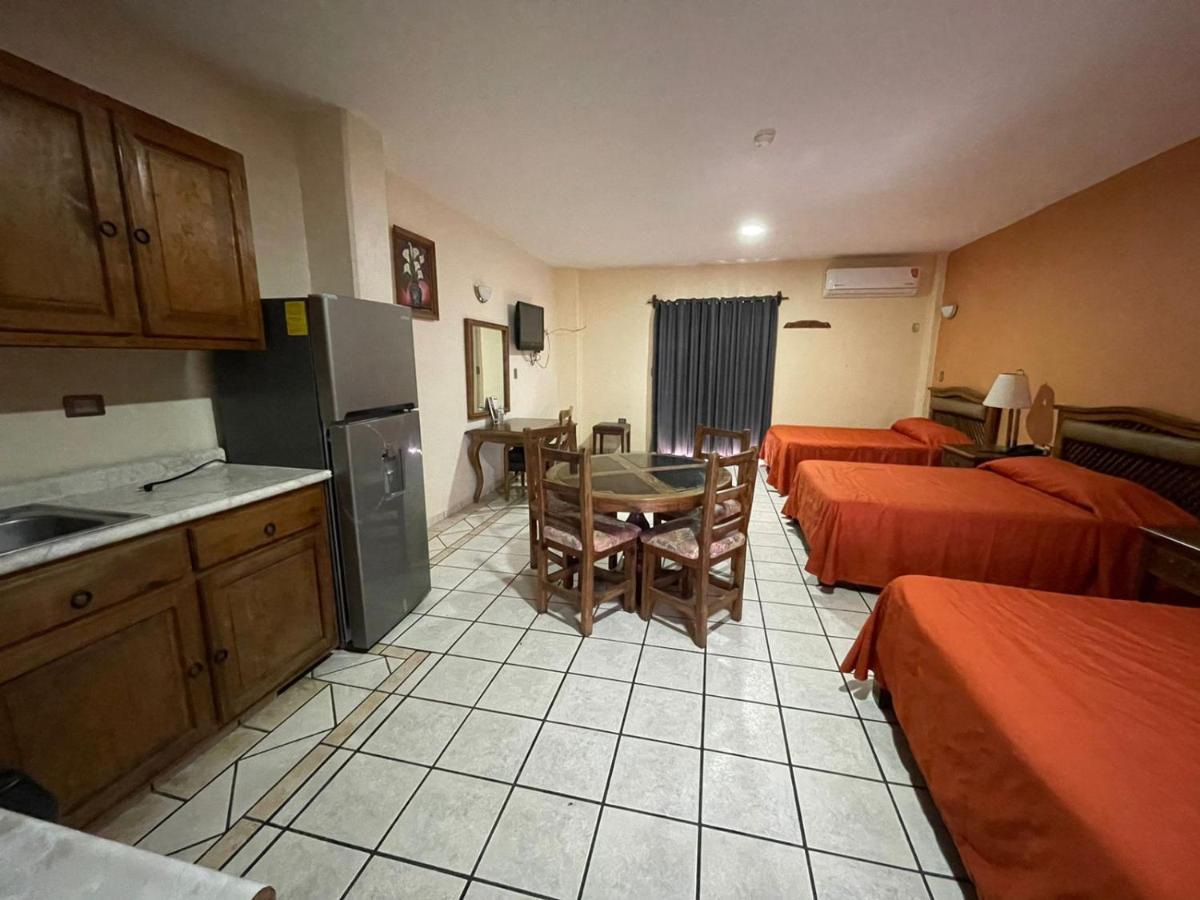 Hotel Las Fuentes Los Mochis Dış mekan fotoğraf