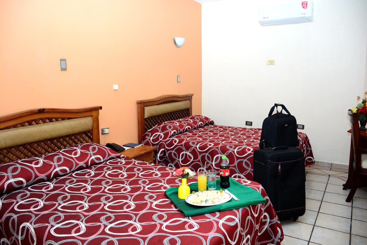 Hotel Las Fuentes Los Mochis Dış mekan fotoğraf